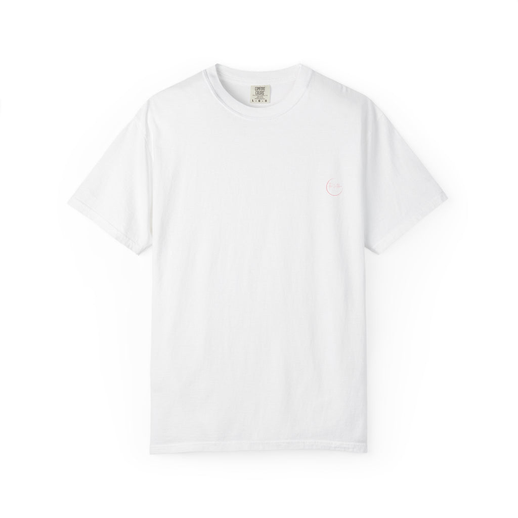Mama Retro Graphic T-Shirt — Pink Gradient 'MAMA' Stack
